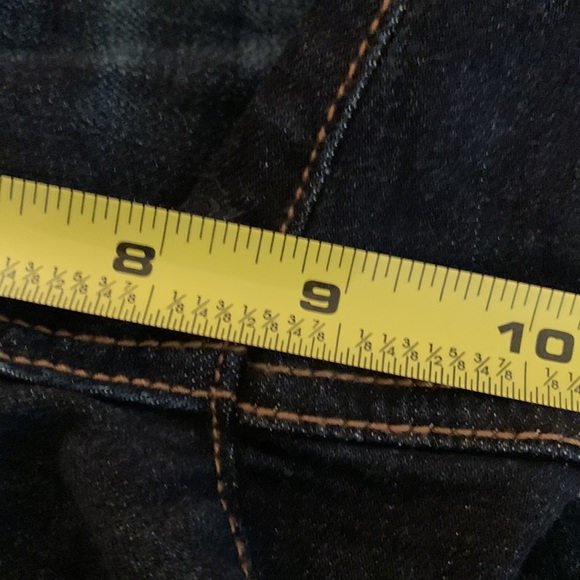 American Eagle Shorts - Picture 7 of 7